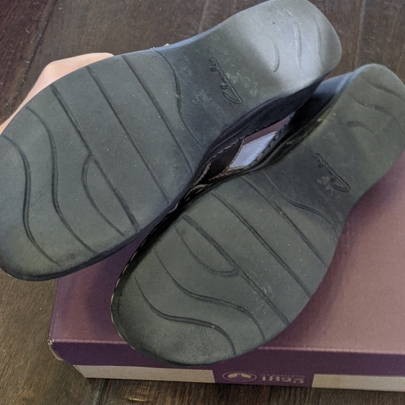 Clarks Wedge Sandals - Picture 2 of 5